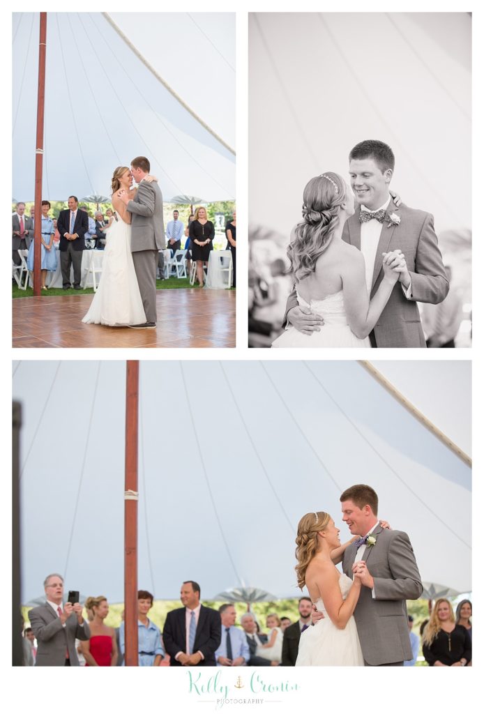 A new married couple dances | Kelly Cronin Photography | Cape Cod Wedding Photographer