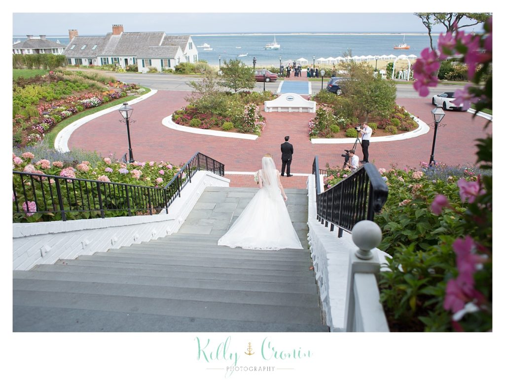 A bride meets her groom | Kelly Cronin Photography | Cape Cod Wedding Photographer