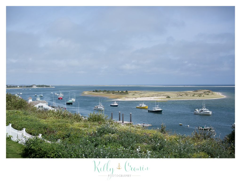 Boats sail | Kelly Cronin Photography | Cape Cod Wedding Photographer