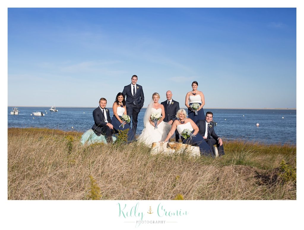 A wedding party poses together | Kelly Cronin Photography | Cape Cod Wedding Photographer