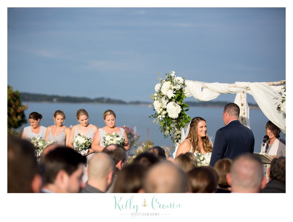 A bridal party gets ready for the wedding | Kelly Cronin Photography | Cape Cod Wedding Photographer