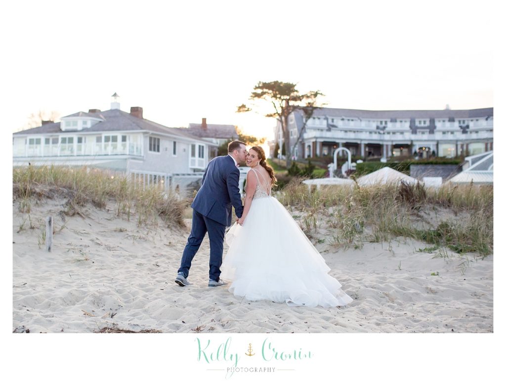 A couple kissing | Kelly Cronin Photography | Cape Cod Wedding Photographer