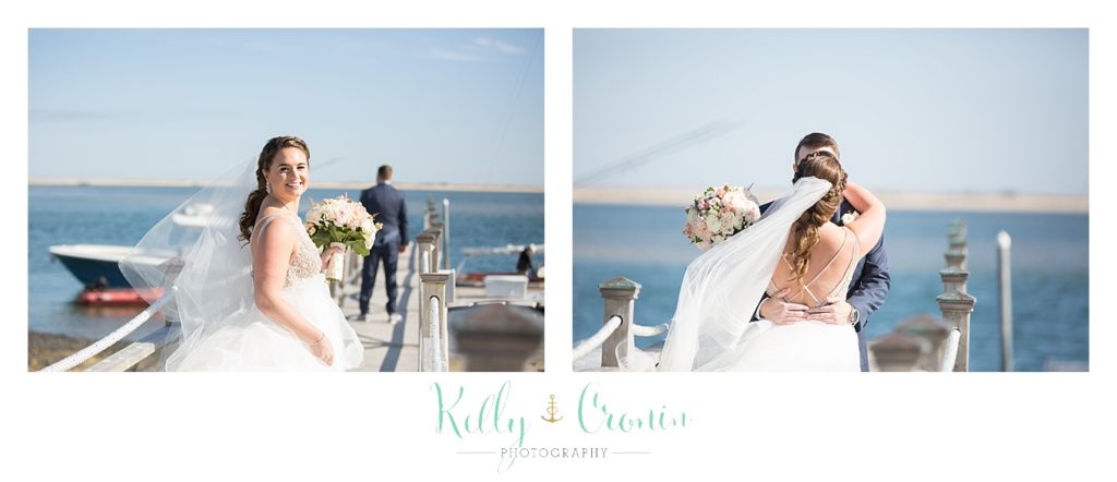 A bride poses | Kelly Cronin Photography | Cape Cod Wedding Photographer