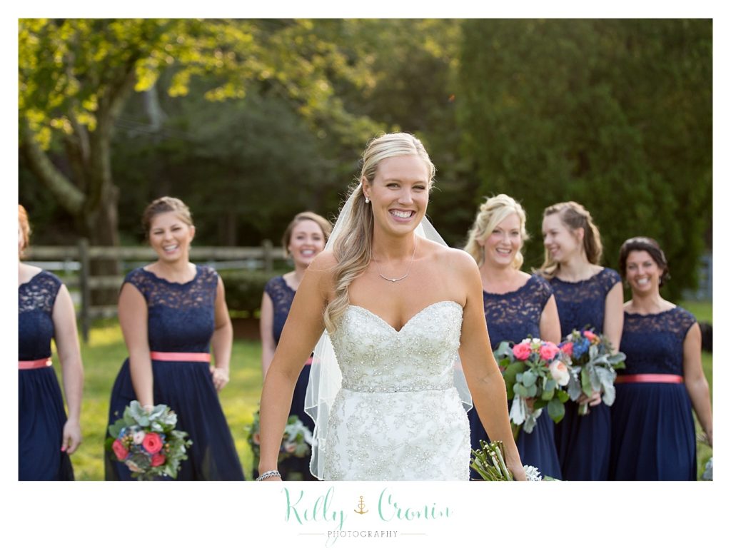 A bride smiles on her big day | Kelly Cronin Photography | CJ's Ranch