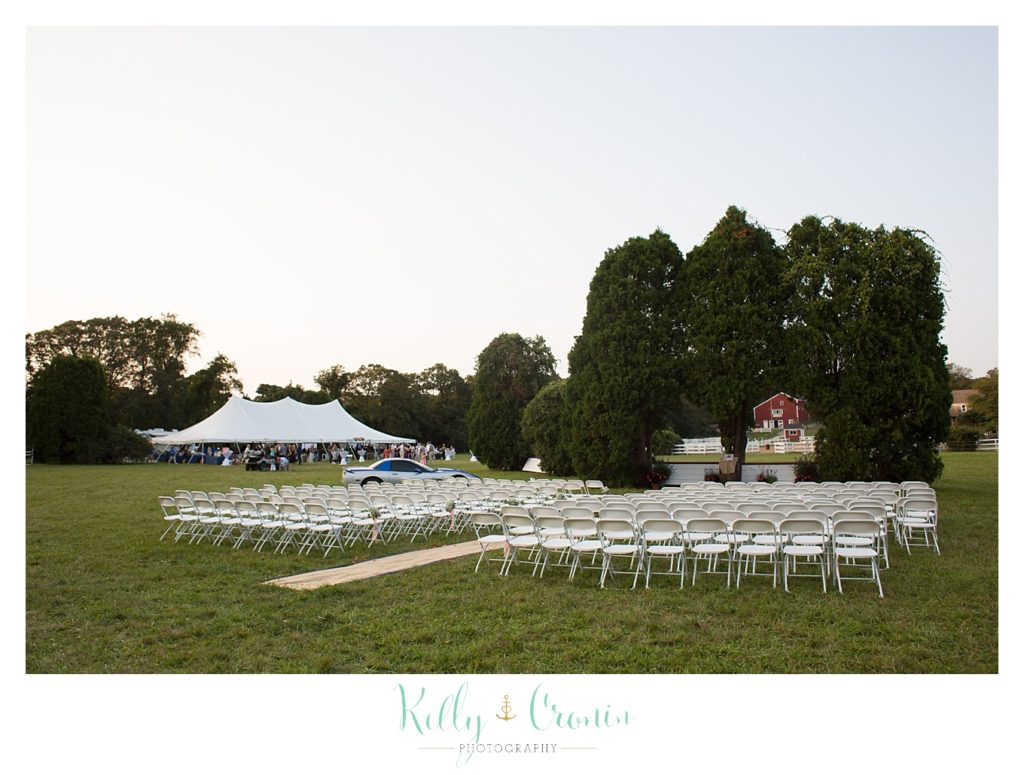 A venue is set for a wedding | Kelly Cronin Photography | CJ's Ranch