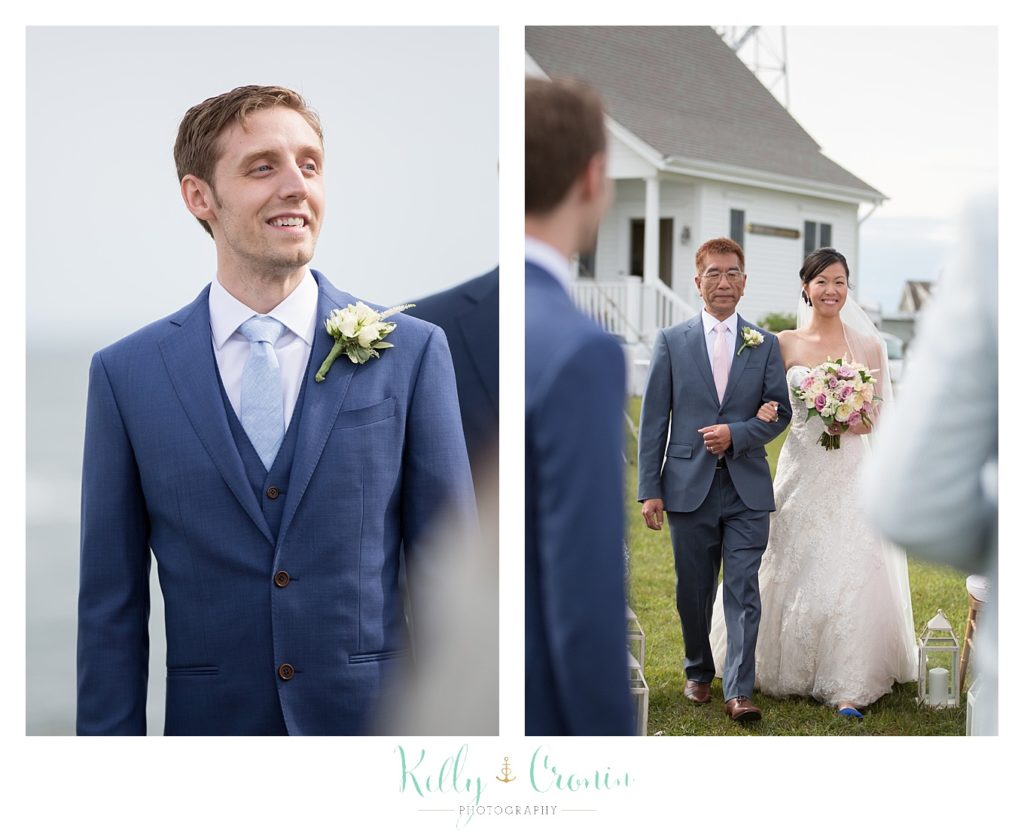 A groom sees his bride walk down the aisle | Kelly Cronin | Wing's Neck Light 