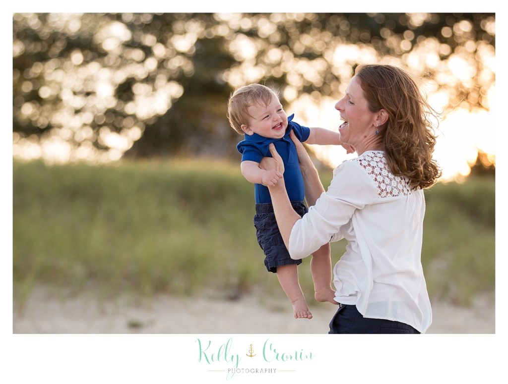 A mother plays with her boy  | Kelly Cronin Photography | Seaside Photography