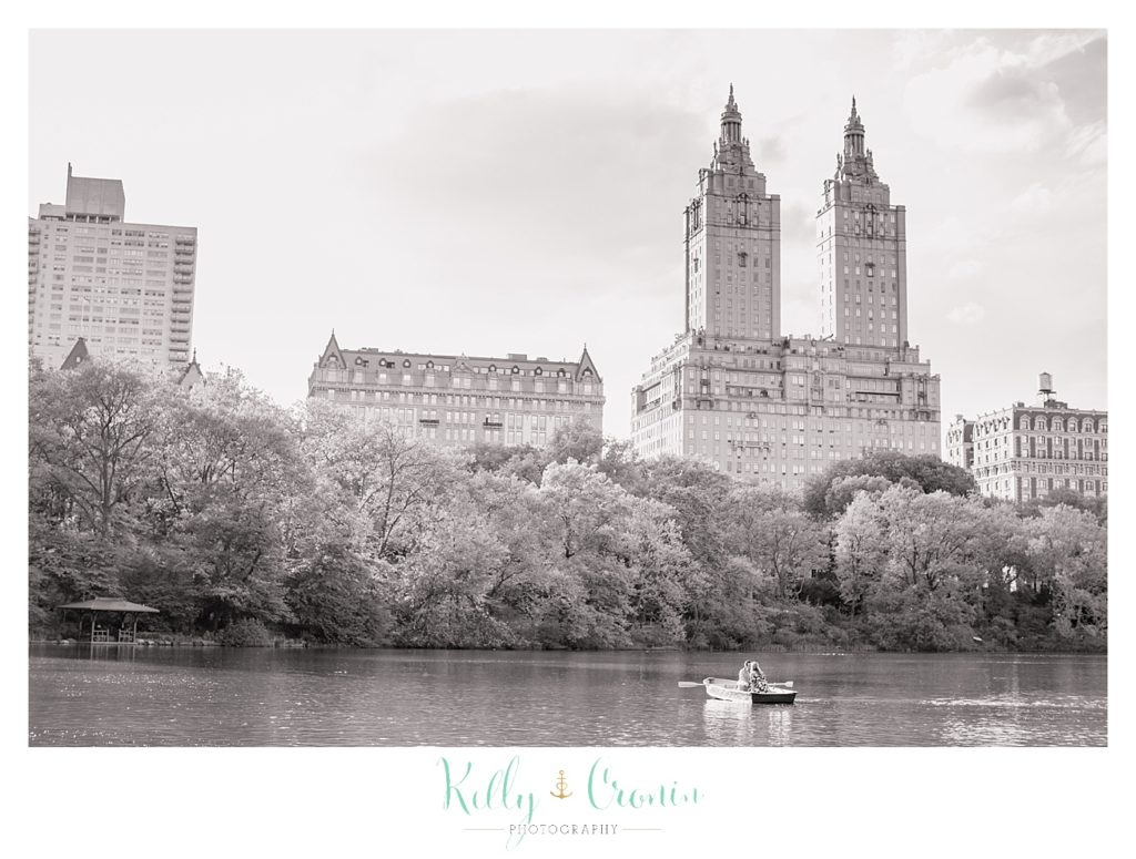 A beautiful view in NYC  | Kelly Cronin Photography | NYC Engagement Shoot