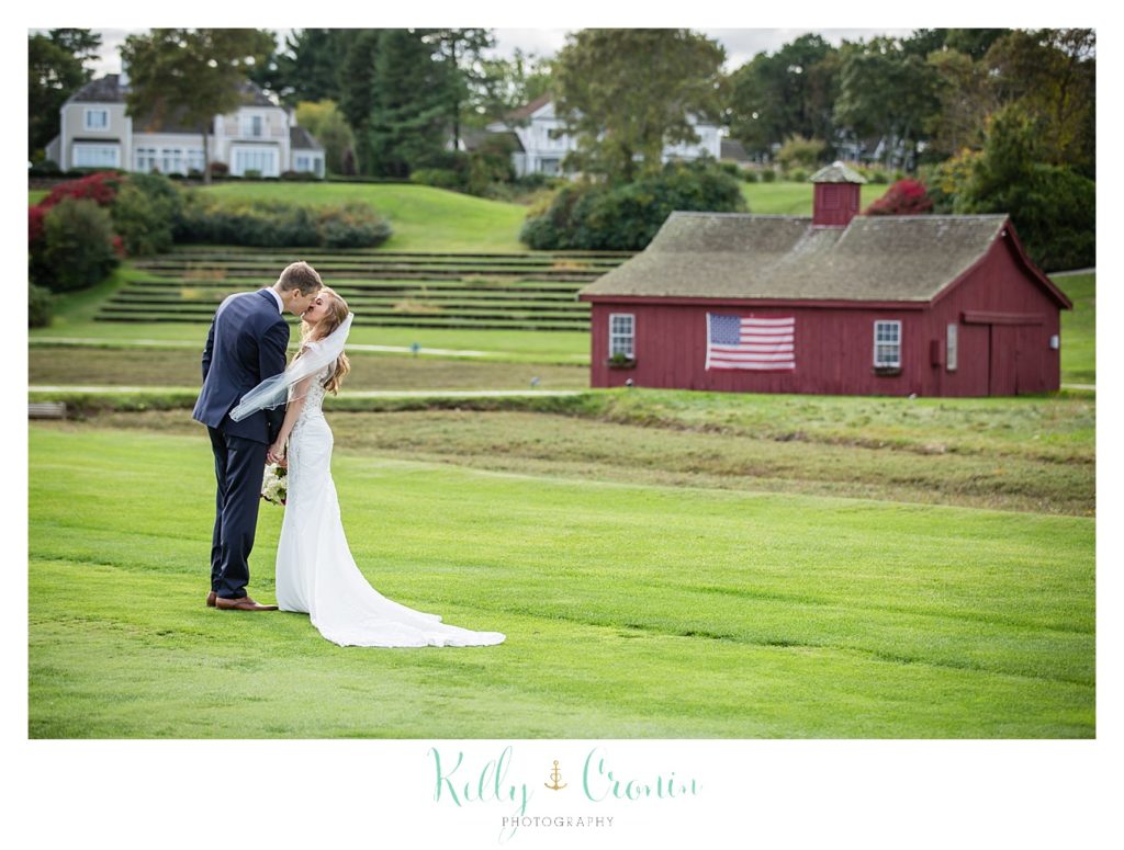 Willowbend Country Club Wedding | Kelly Cronin Photography